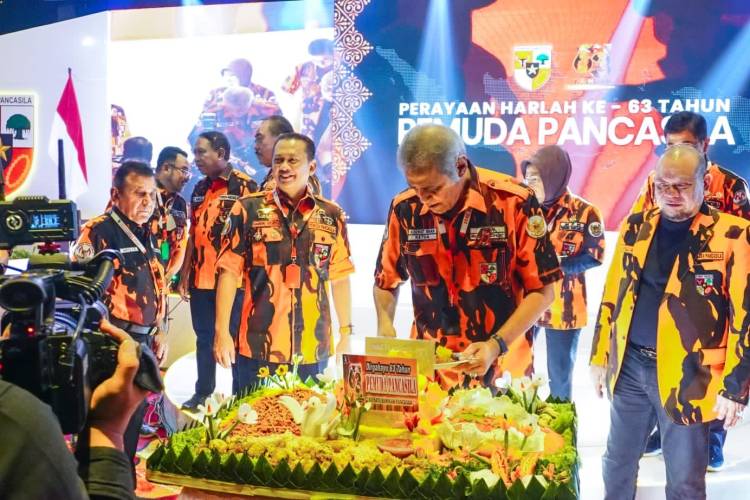 Ketua MPR RI Bamsoet Dukung Pemuda Pancasila Bersama KADIN Indonesia Kembangkan Seribu Warung Pancasila