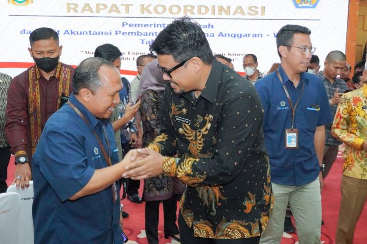 Kota Medan Terima Penghargaan Dari Menteri Keuangan