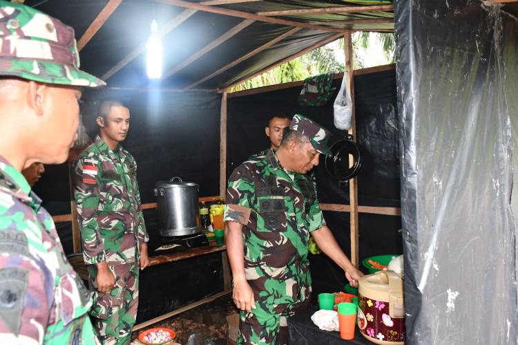 Kasdam I/BB Cek Latihan Pratugas Yonif 125/Smb Sebagai Satgas Apter di Kodam XVII/Cenderawasih