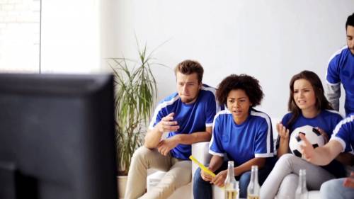 Melihat Tren Covid-19 Terus Meningkat, Pemerintah Lanjutkan PPKM, Ada Aturan Baru Nobar Piala Dunia 2022