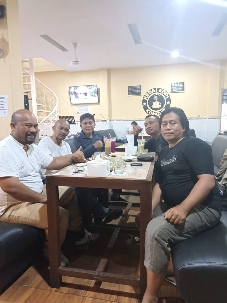 Menantu Presiden Tersebut Dalam Bincang Sore Bareng LAKRI dan Penasehat Club Motor Dumors