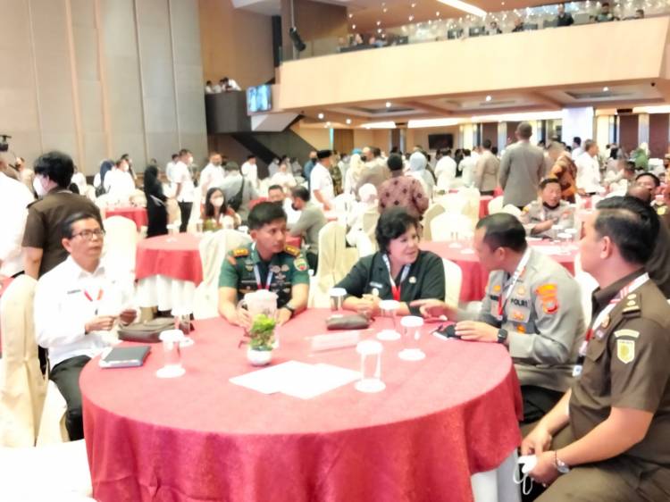 Forkopimda Karo Hadiri Rapat Koordinasi Evaluasi Penyerapan Anggaran di Grand City Hall Medan