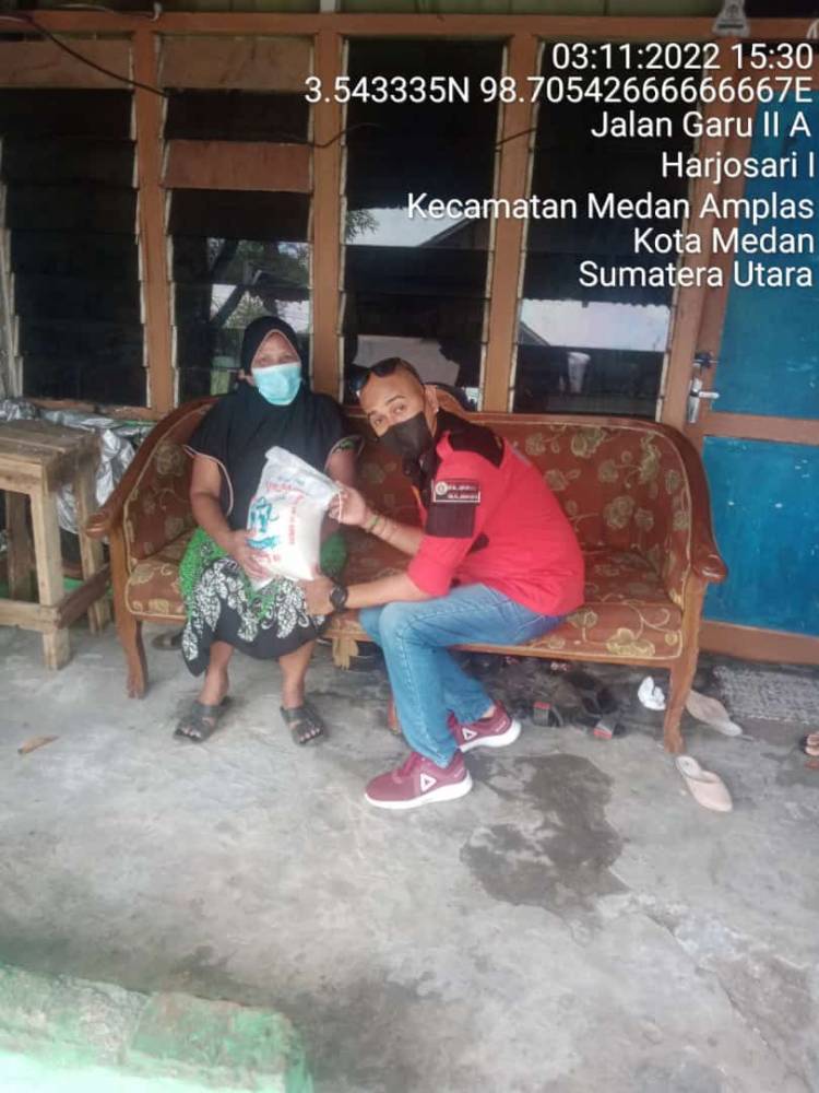 Mulya Koto Ketua Umum MPSU Kembali Salurkan 50 Goni Beras Untuk Peringati Hari Pahlawan