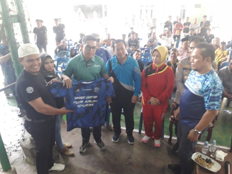 32 Tim Ikuti Open Turnamen Futsal Championship Sahabat Lokot Nst Cup