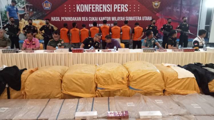 Spesialis Penyelundupan Rokok dan Ball Press Diringkus Tim Gabungan Bea cukai Sumut