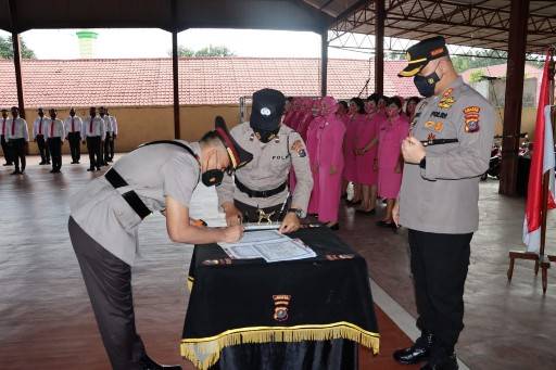 Empat Pejabat Di Polres Labuhanbatu Diserahterimakan, Satu Pengganti Diantaranya Masih Kosong
