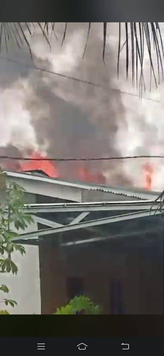 Dua Unit Rumah Ludes Terbakar di Desa Sukaraya