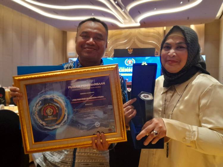 PWI Sumut Menerima Penghargaan PWI 2022