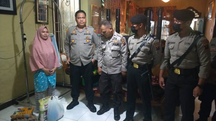 Kapolsek Patumbak Jadi Bapak Asuh Bayi Gizi Buruk