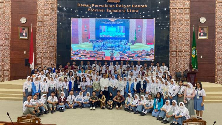 Buka Parlemen Pelajar Sumut, Baskami Tekankan Pentingnya Hindari Perilaku Korupsi Sejak Dini