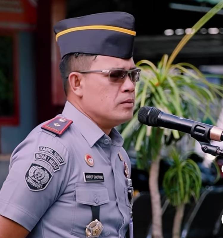 Apel pagi bersama pejabat struktural dan Staff Rutan kelas I Medan