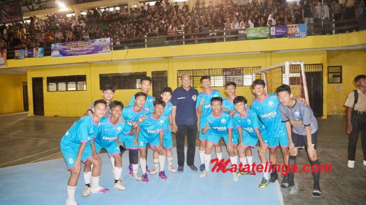 Turnamen Futsal Antar SMA Sederajat Rebutkan Piala Plt Bupati Langkat