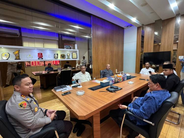 Kapolresta Deli Serdang Terima kunjungan Silaturahmi Majelis Adat Budaya Melayu Indonesia