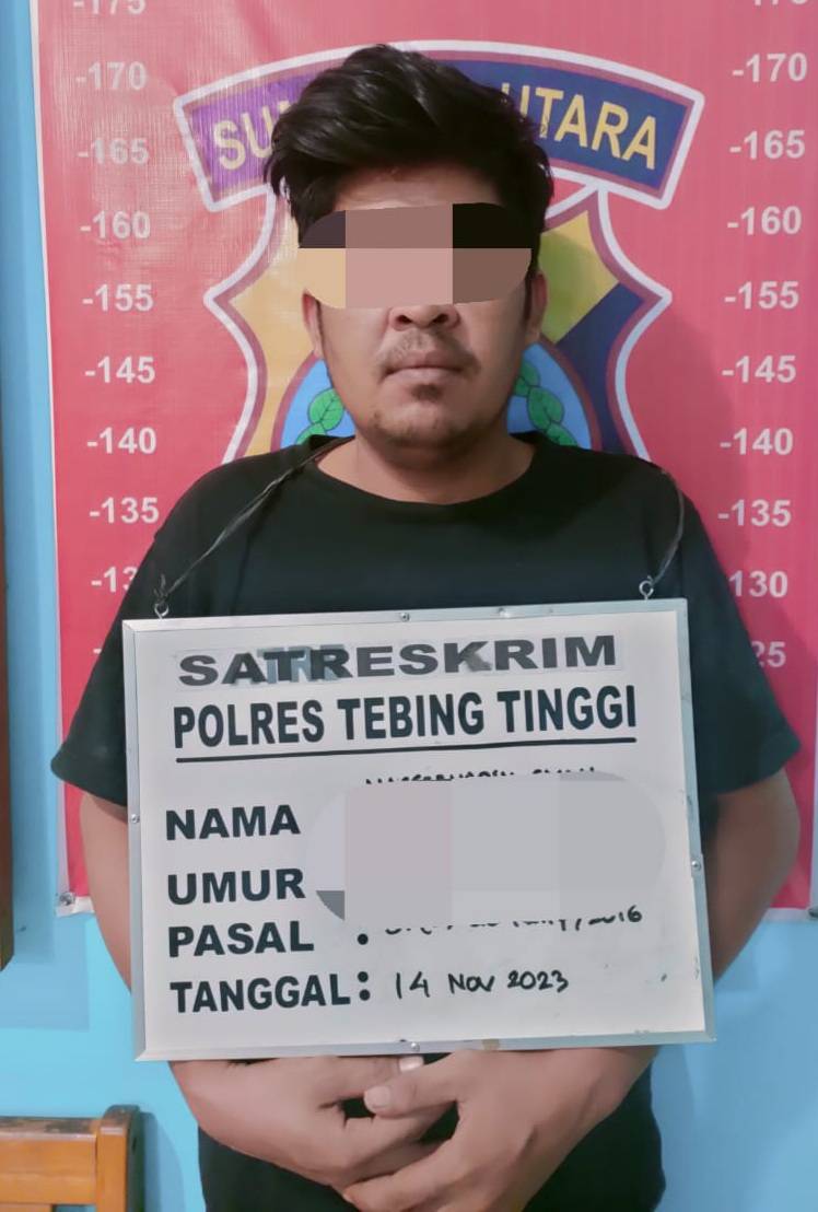 Duda Di Antarkan Orang Tua Korban Ke Kantor Polisi, Karena "Genjut" Pacar Berulang Kali