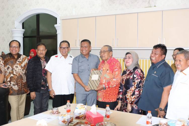 Tinjau Asahan Baskami Bahas Optimalisasi Pengelolaan CSR Perusahaan Sawit