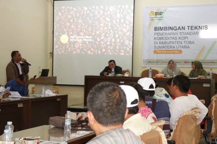 Pelatihan Petani dan UMKM Untuk Menghasilkan Kopi Kualitas Ekspor