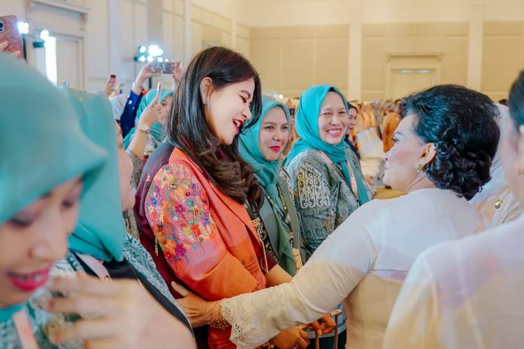 Seminar Nasional DWP Peran Strategis Perempuan dalam Pembangunan Berkelanjutan
