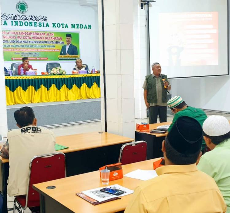 Kepala BPBD Medan Sampaikan Informasi Mitigasi Bencana di Hadapan Ulama