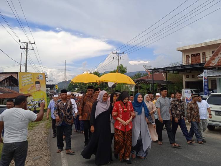 Bupati Madina dan Ketua TP. PKK Hadiri Panen Raya Di Huraba