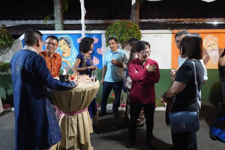Bobby Nasution : Selamat Hari Dewali