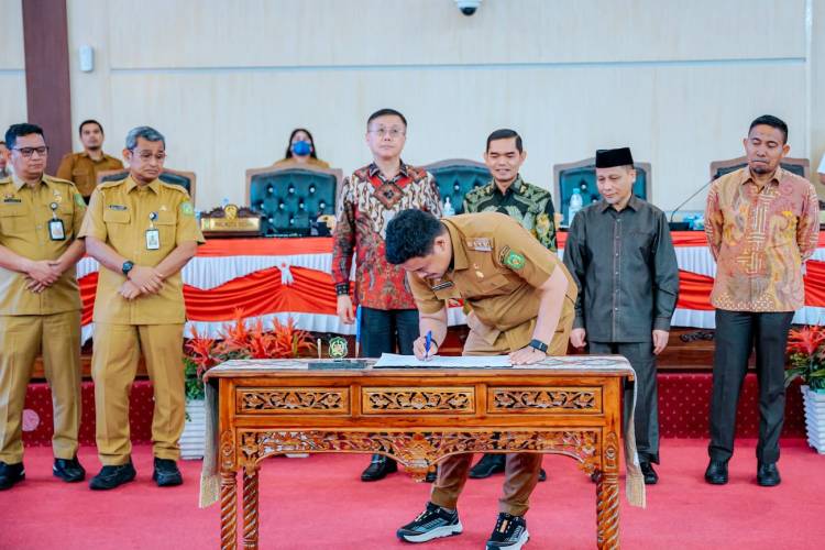 DPRD Setujui APBD TA 2024 Rp.8,02 Triliun, Bobby Nasution: APBD Rakyat Berbasis Kesejahteraan
