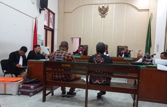 Hakim Tipikor Heran, Uang Persediaan Setda Labuhanbatu Bisa 'Cair' Tanpa Aturan Yang Jelas