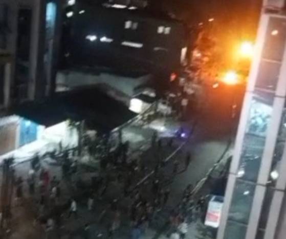 Bentrok Antar  Mahasiswa Unika Hebohkan Jalan Setiabudi
