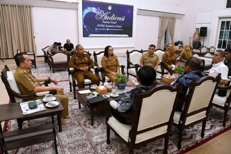 Pj Gubernur Agus Fatoni Dukung Pelaksanaan Natal Oikumene di Sumut Berjalan Sukses