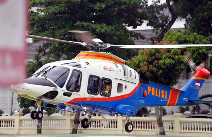 Helikopter AW169 Polri Terbang Diatas Para Racer Aquabike World Championship Danau Toba, Polda Sumut : Ajang Internasional Aman