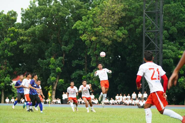 Kesebelasan PS TNI Lawan Malaysia Pada Wira Malindo ke-35