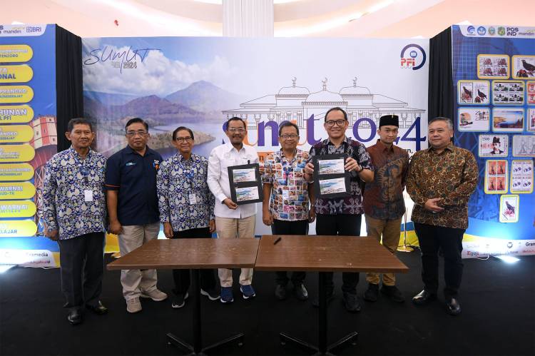 Ilyas Sitorus Apresiasi Pameran Nasional Filateli Tahun 2024