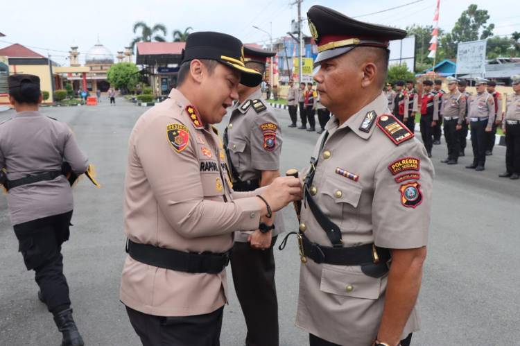 Kapolresta Deli Serdang Pimpin Serah Terima Jabatan Kapolsek Talun Kenas