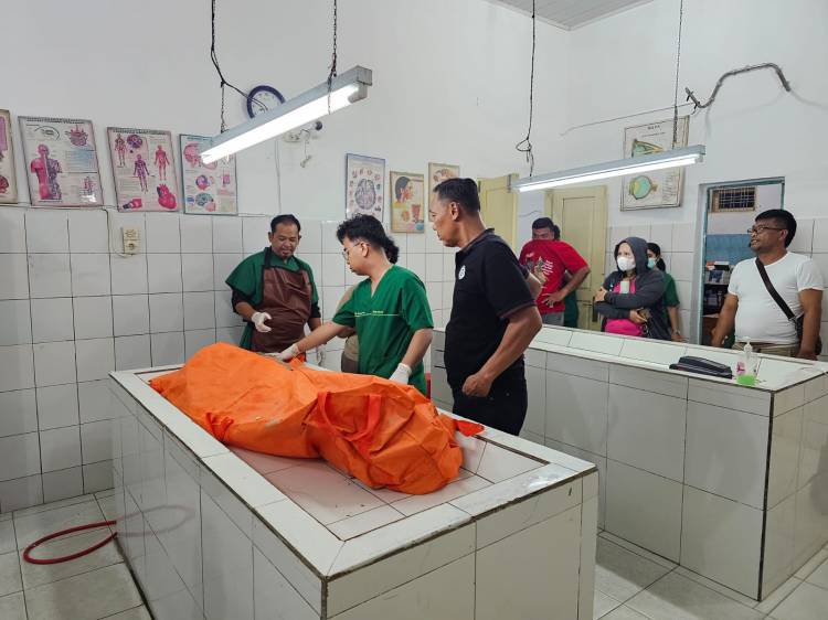 Tim INAFIS Polres Simalungun Lakukan Olah TKP Penemuan Mayat di Sungai Aek Boluk