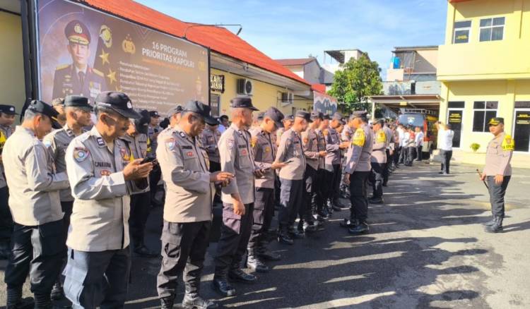 Kapolres Sibolga Periksa HP Anggota Antisipasi Judol