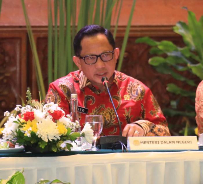 Mendagri Tekankan Pentingnya Strategi Pencegahan, Pemadaman dan Pemulihan  Karhutla