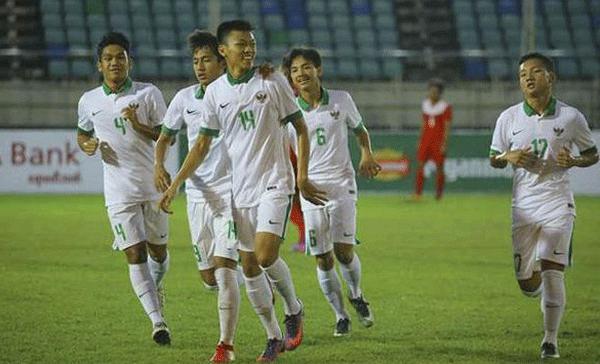 Timnas Indonesia Masih Unggu Melawan Vietnam  