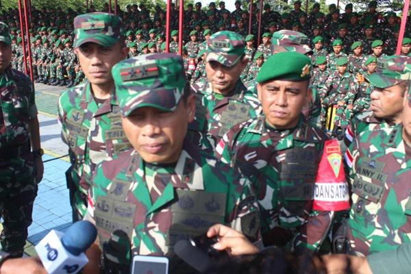 Pangdam XII/TPR Pimpin Upacara Penerimaan dan Pemberangkatan Satgas Pamtas Yonif 133/Yudha Sakti