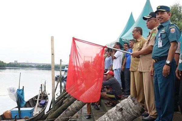 Akhyar Ajak Warga Jadikan Laut dan Sungai Layaknya Halama Rumah