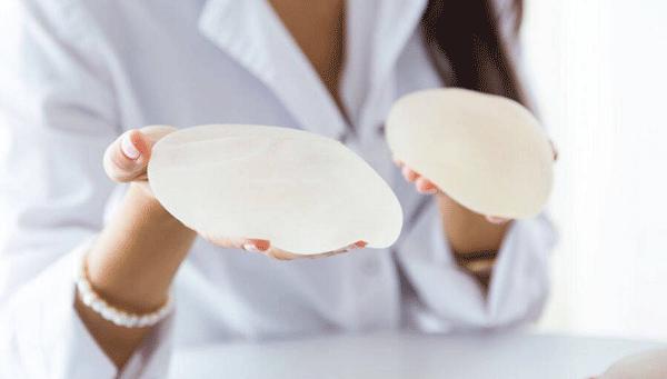 Hati Hati Menggunakan Implan, Wanita Ini Hampir Saja Nyawanya  Hilang