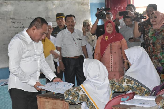 2019, Pemprov Sumut Naikkan  Gaji Guru Honorer hingga Bangun Sekolah Baru