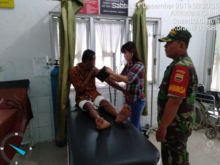 Pupuk Rasa Kebersamaan, Serda Indra Antar Mitra Binaan Berobat