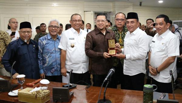 Akhyar Sampaikan Masalah Kelangkaan Blanko E KTP Ke Komisi II DPR RI