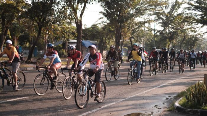 Ratusan pesepeda Medan Ikuti Gerakan Last Sunday Ride Kampanyekan Bersepeda Aman