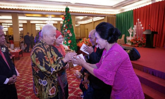 Hiduplah Sebagai Sahabat Bagi Semua Orang