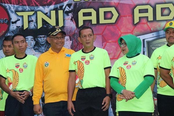 Akhyar Dampingi Pangdam I/BB Lepas Ribuan Peserta Bukit Barisan Run 5K & 10K