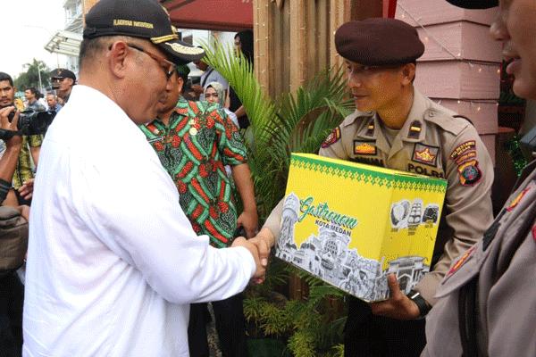 Akhyar Pastikan Keamanan Jelang Natal dan Tahun Baru