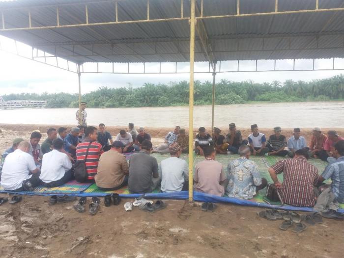 Pembangunan  Proyek Beronjong Sungai Sepanjang 606 Meter Selesai, Warga Gelar Syukuran