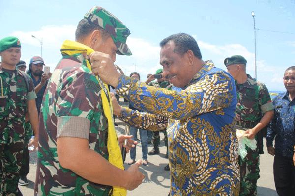 Pangdam I/BB Tinjau dan Motivasi Prajurit Satgas Pam Rahwan Yonif RK 136/TS di Ambon