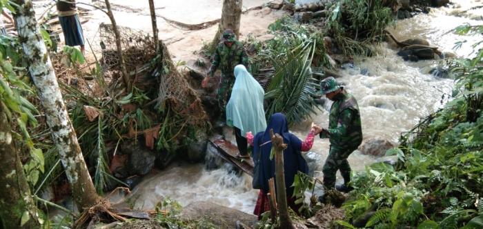 Tim Gabungan Masih Melakukan Pendataan, Pasca Bajir Bandang