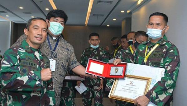 Danrem  Apresiasi Prestasi Penrem 032/Wbr Raih   Juara Lomba Foto Jurnalistik Tingkat TNI -AD